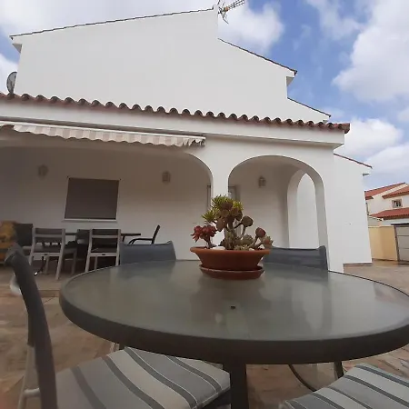 Oasis De Paz En El Campo De Gibraltar 度假居 洛斯巴里奥斯